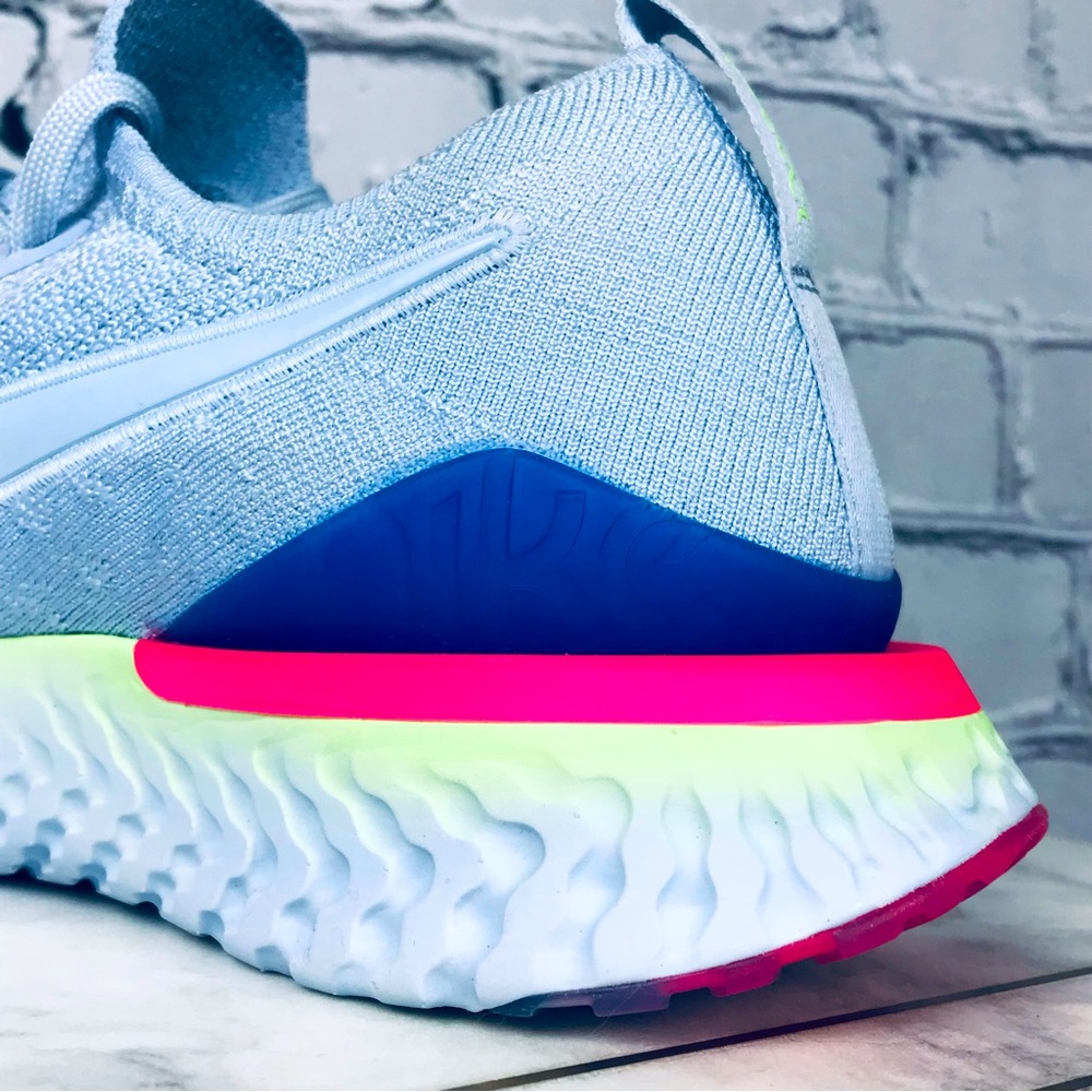 nike epic flyknit react 2